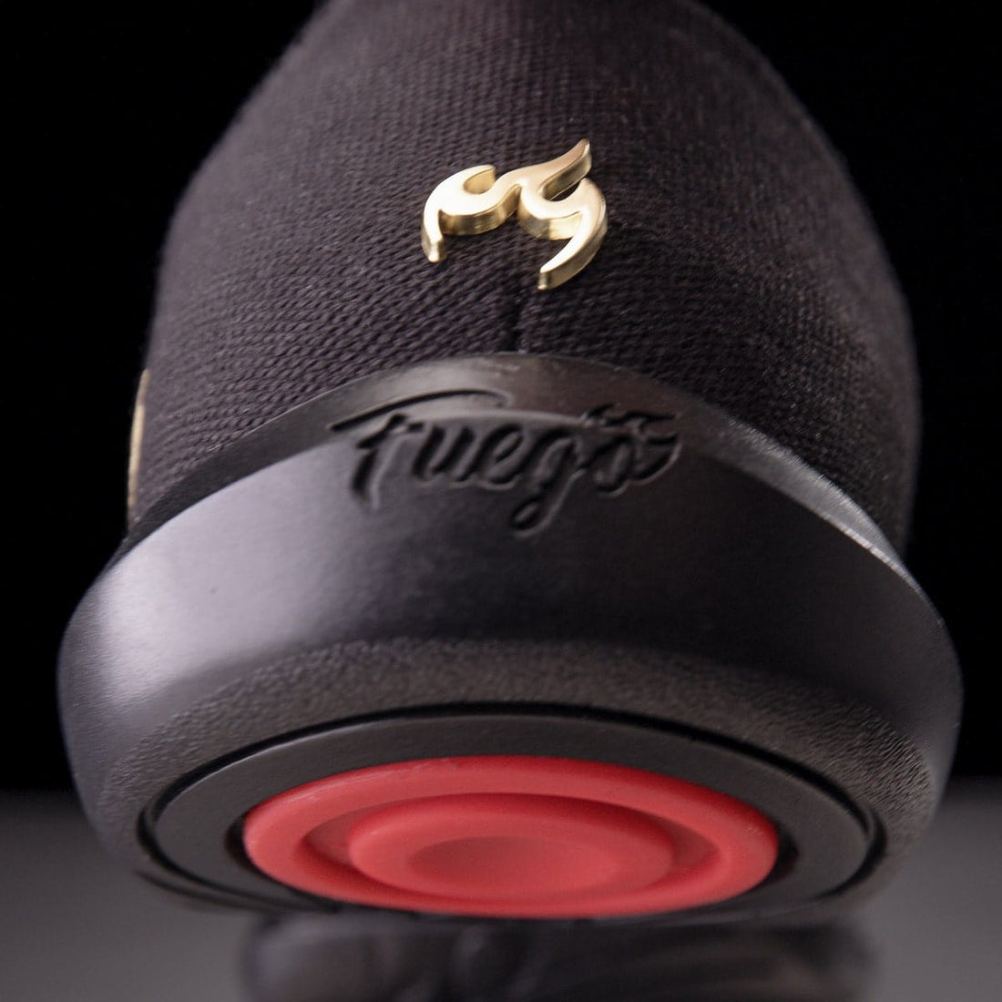 All-black | Split-sole | Fuego