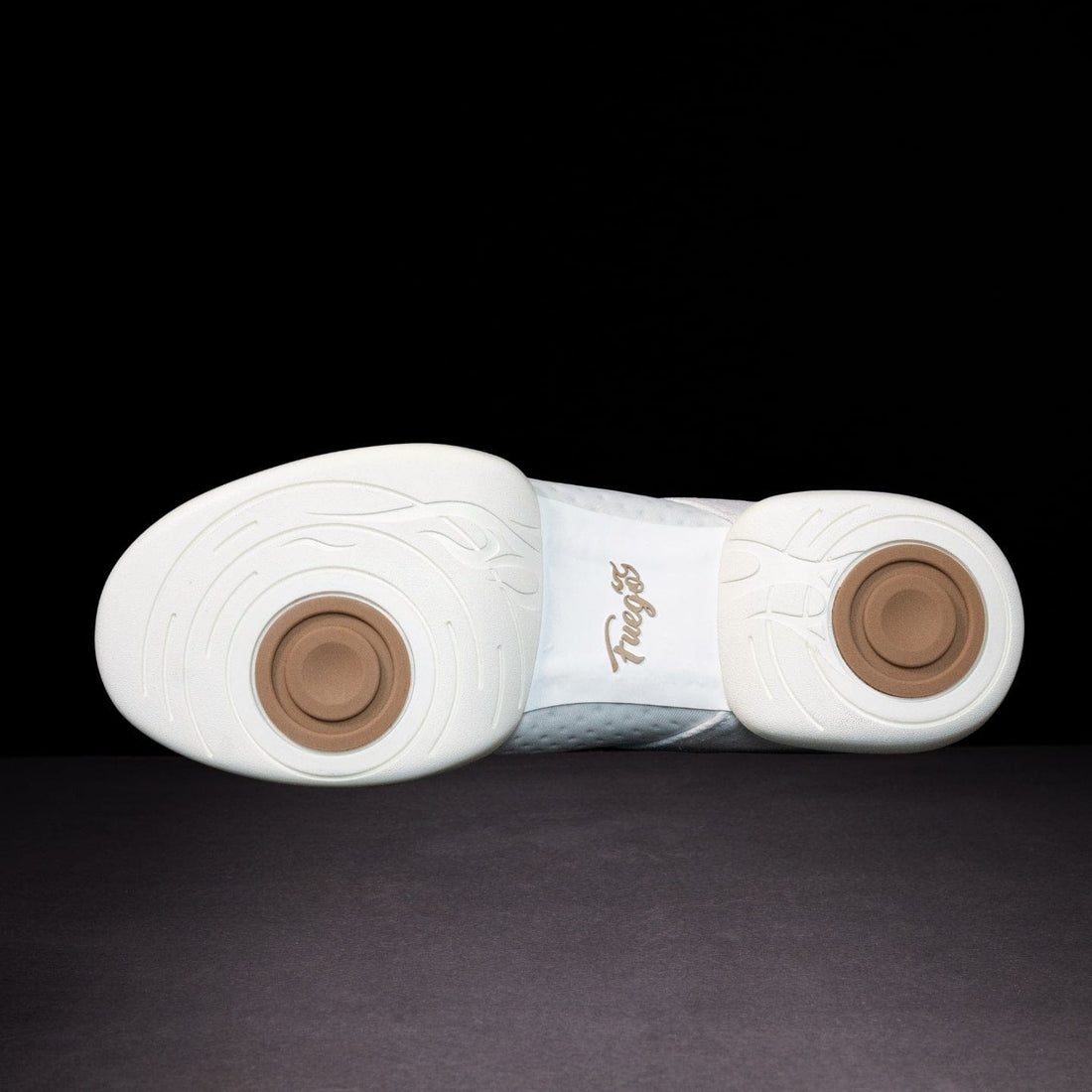 White | Split-sole | Fuego