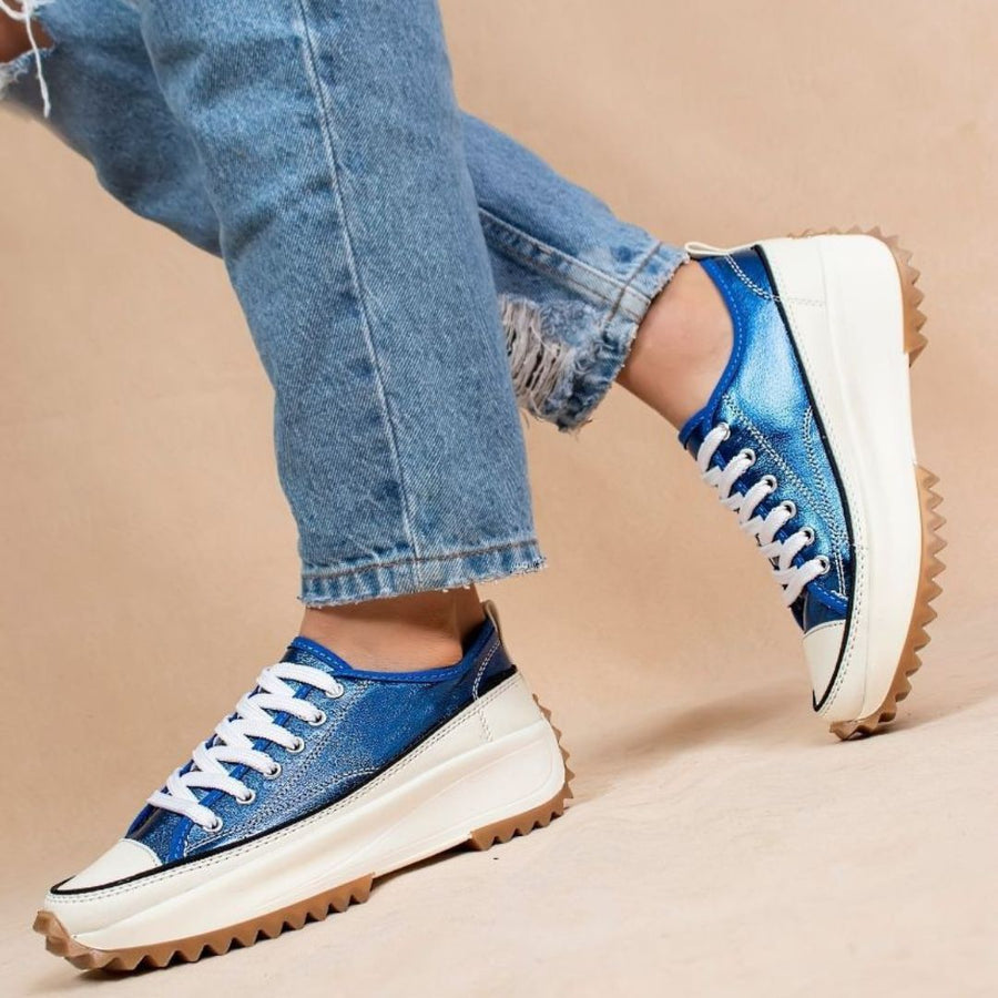 Chunky Lace up Sneakers