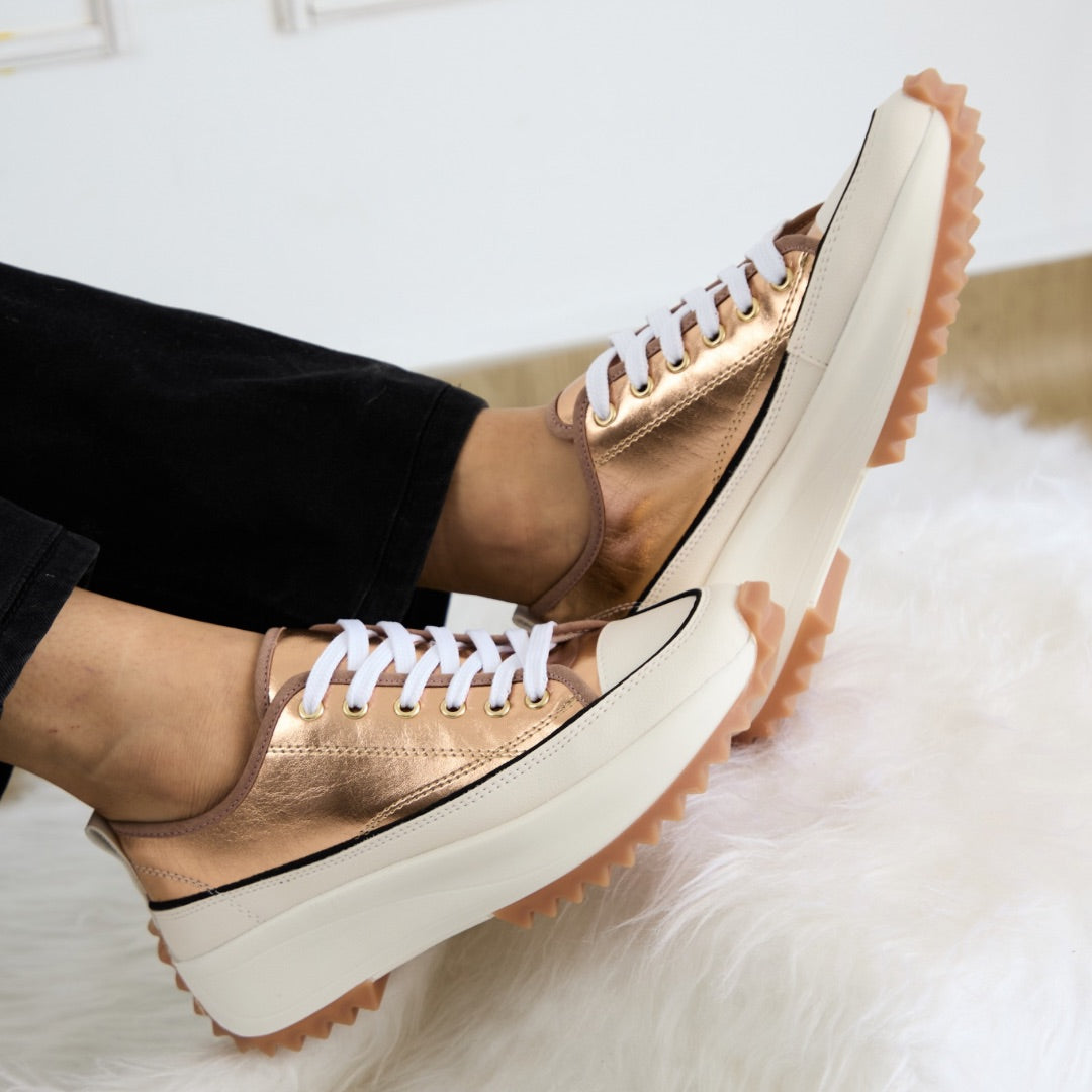 Chunky lace up sneaker online