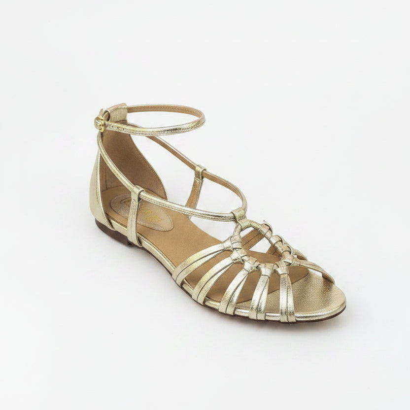 Flat dance sandal in gold
