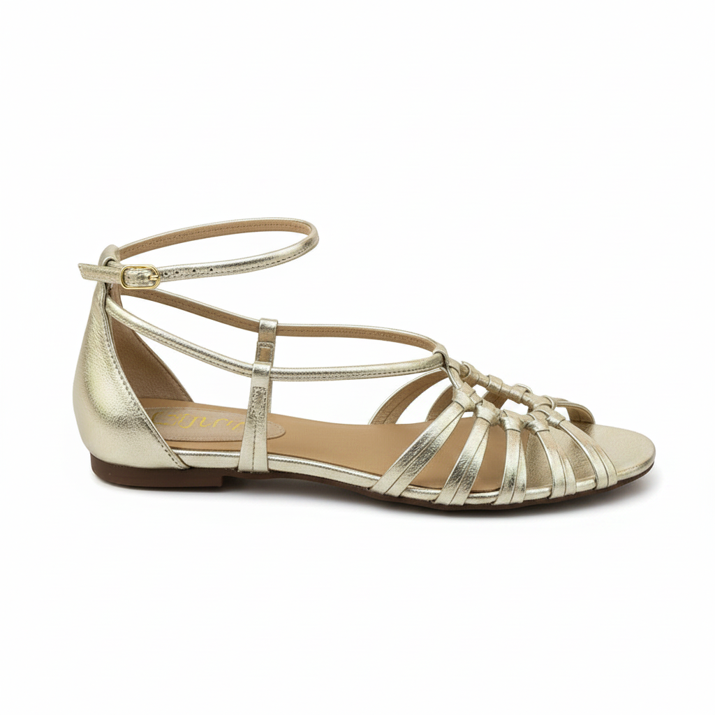 Flat dance sandal in gold