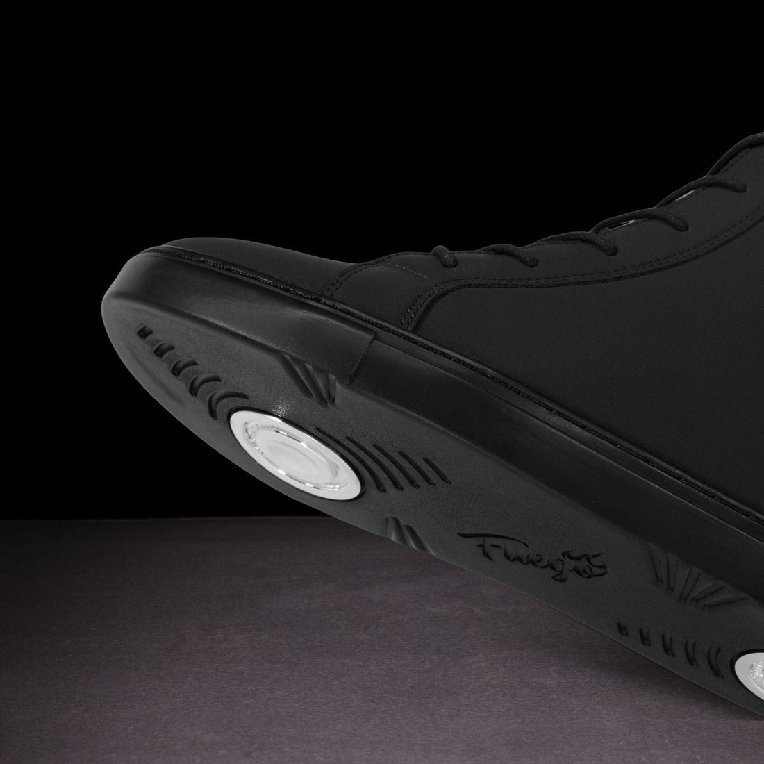 All-black | Wedge (Collective)