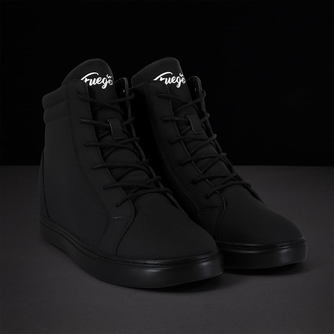 All-black | Wedge (Collective)