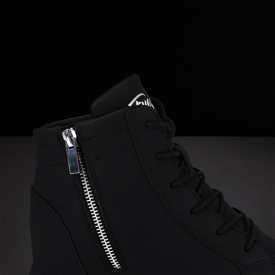 All-black | Wedge (Collective)