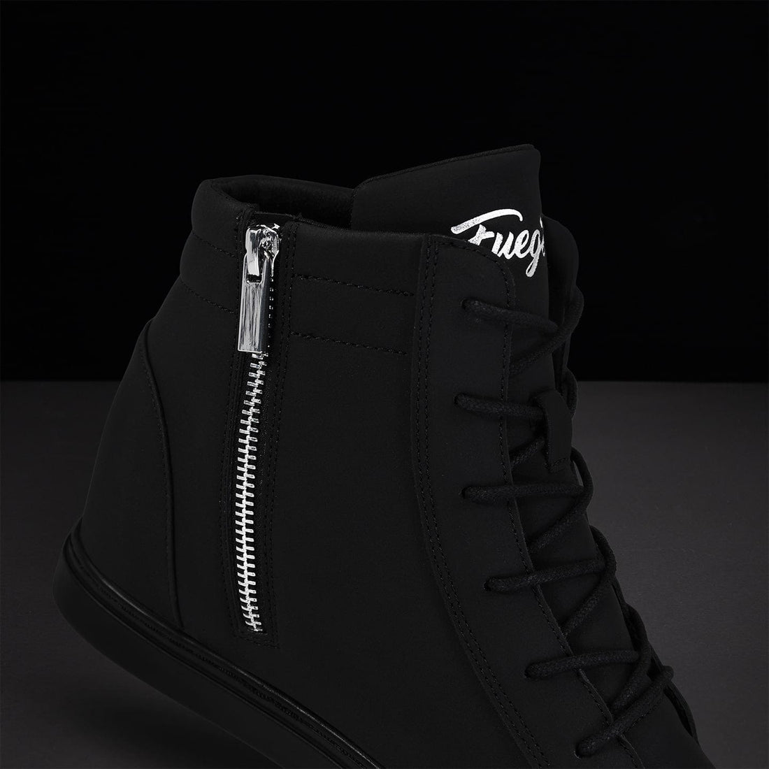 All-black | Wedge (Collective)