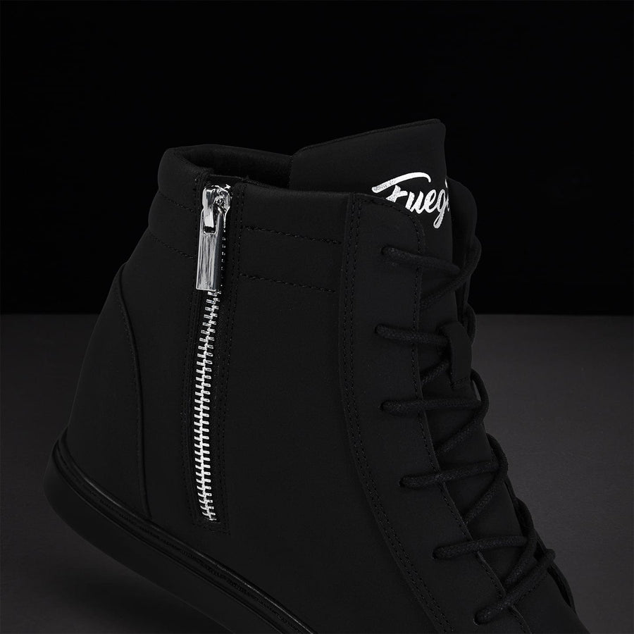 All-black | Wedge (Collective)