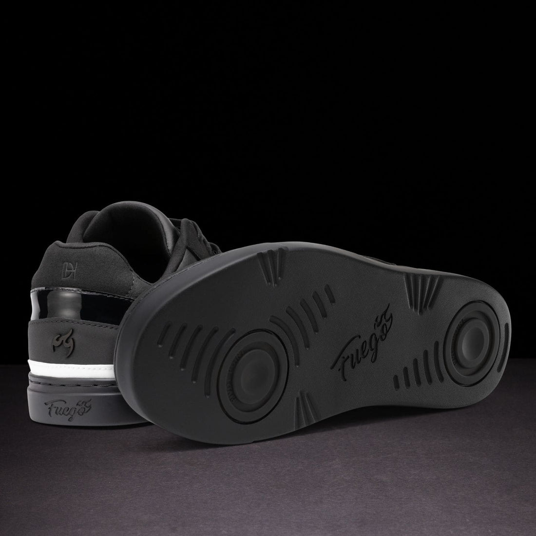 Derek Hough | Low-top | Fuego