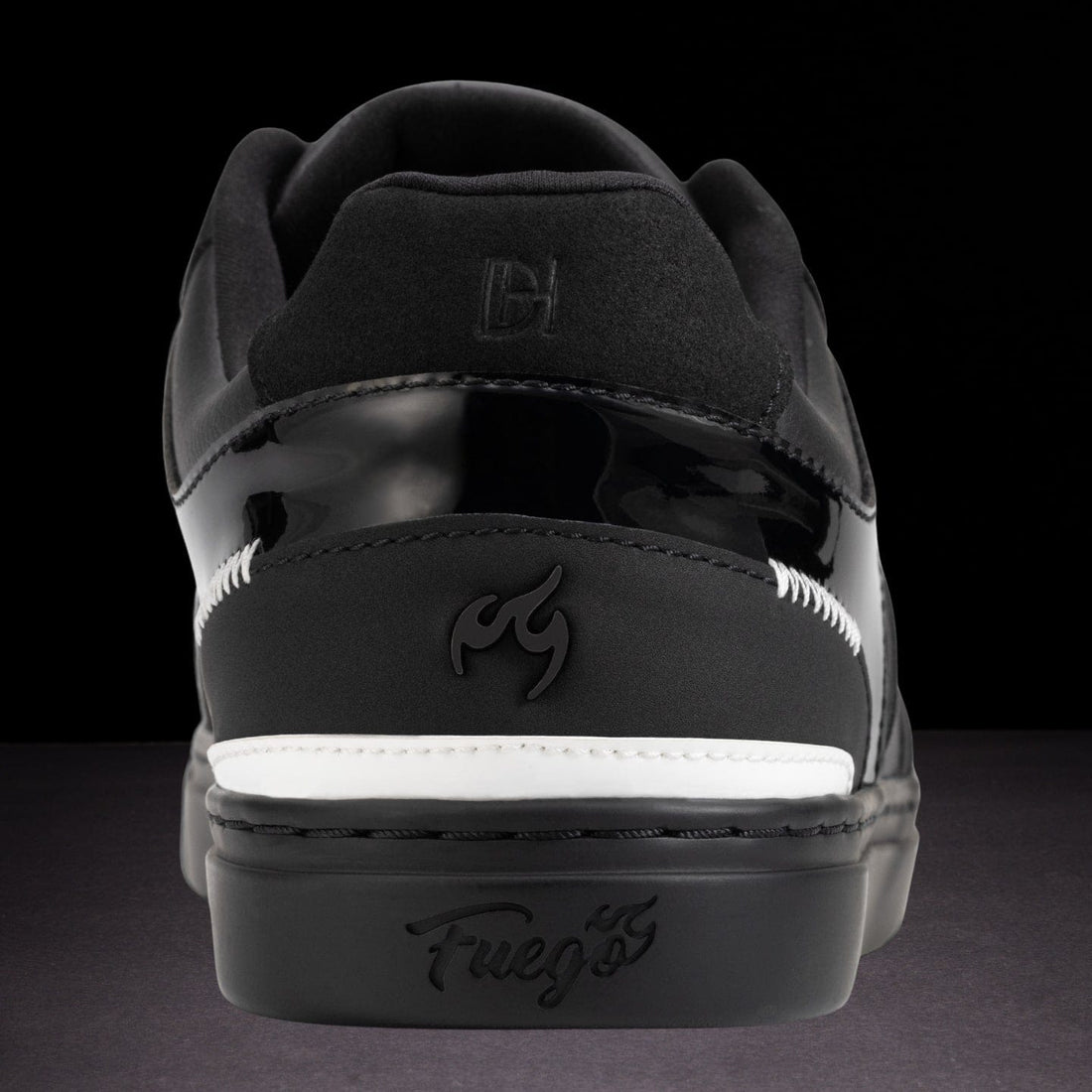 Derek Hough | Low-top | Fuego