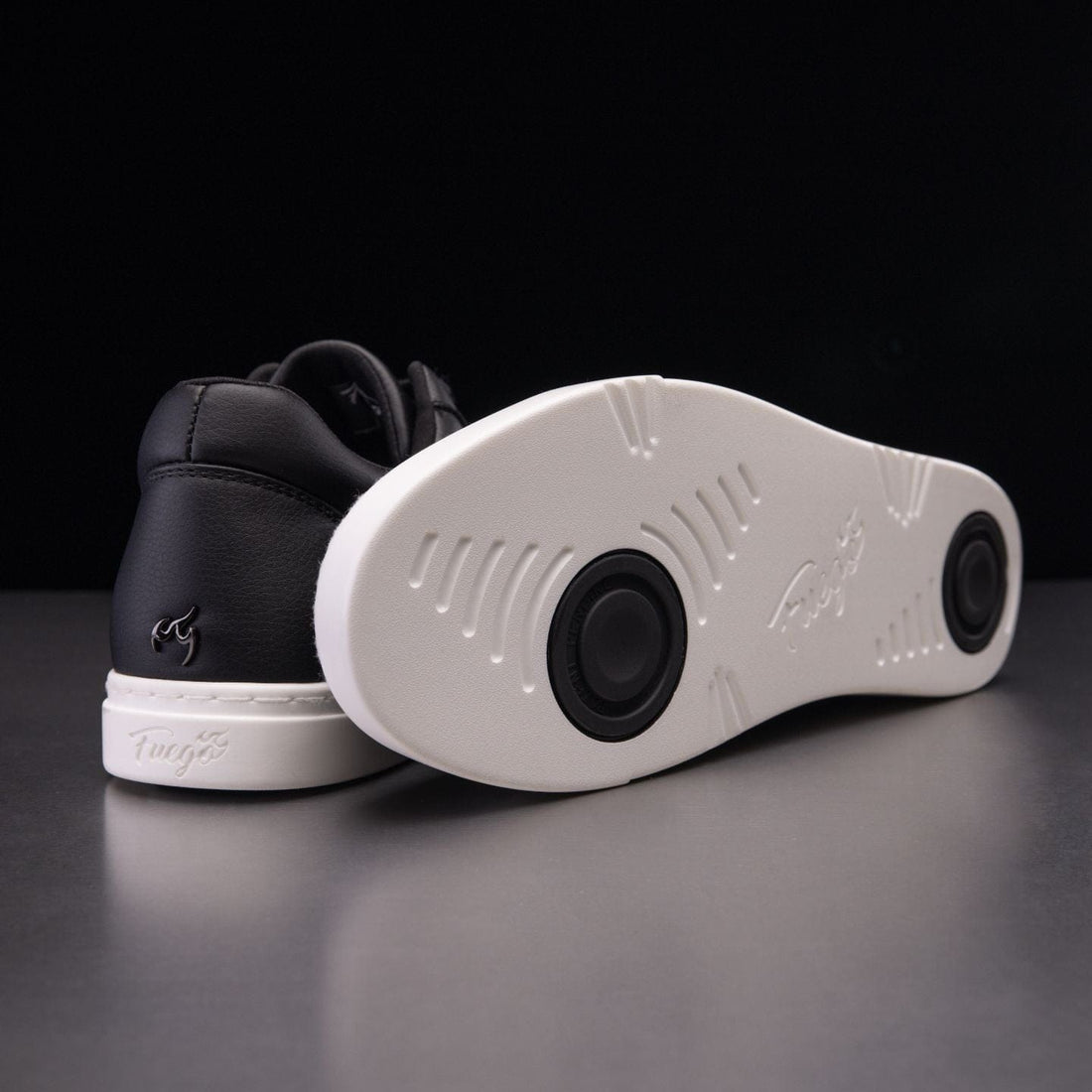 Black | Low-top | Fuego