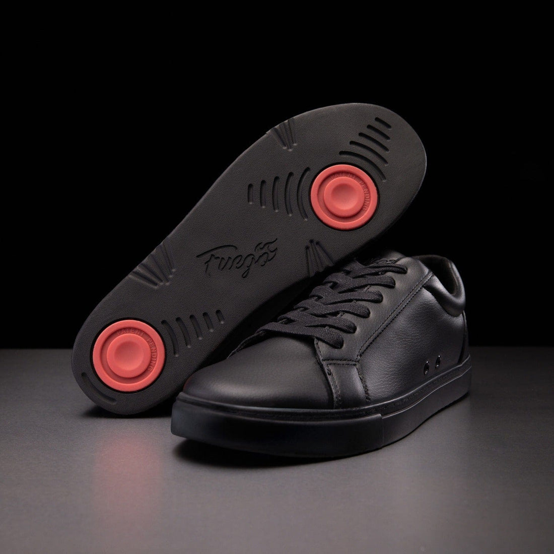 All-black | Low-top | Fuego
