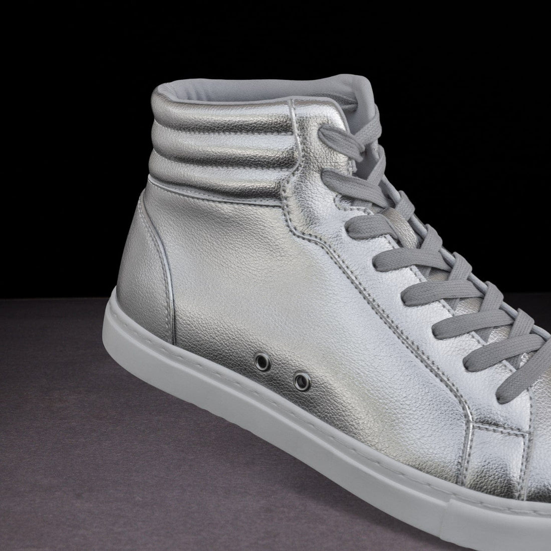 Silver | High-top | Fuego