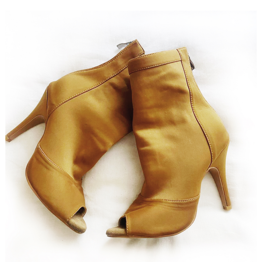 Tan open 2025 toe boots